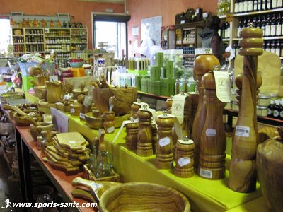 Photo d'objet ménagers en bois d'olivier.
